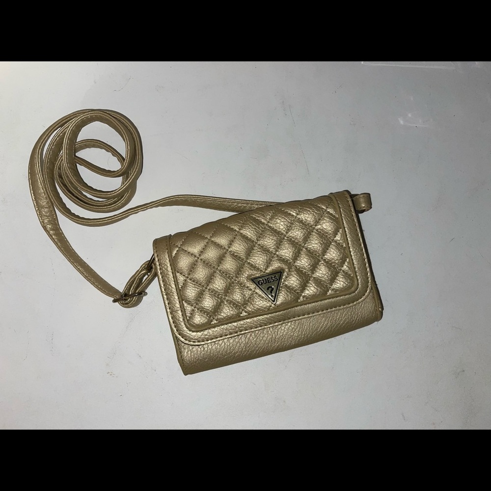Guess Crossbody